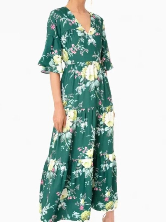 Tuckernuck Dresses & Skirts - Tuckernuck Green Floral Dress - Size M